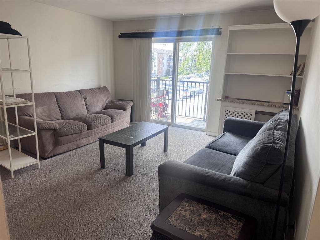 Looking for a Roommate – Furnished