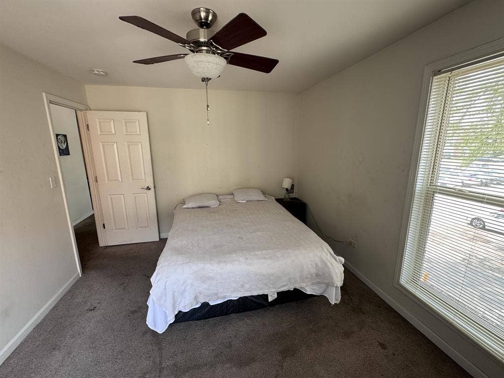 Looking for a Roommate – Furnished