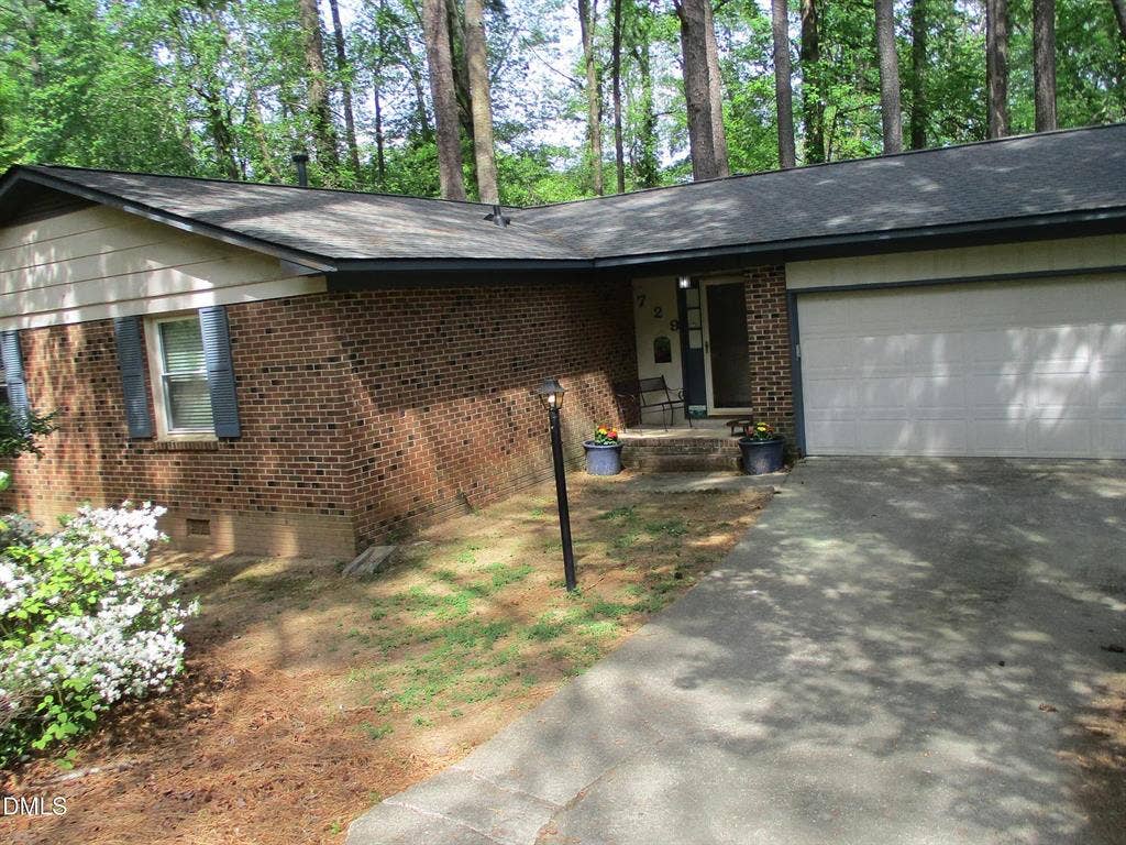3 BR in Raleigh