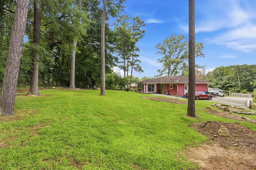 4 BR in Atlanta