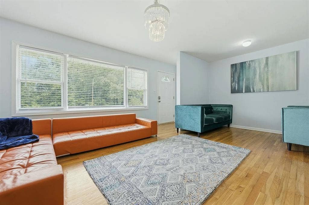 4 BR in Atlanta