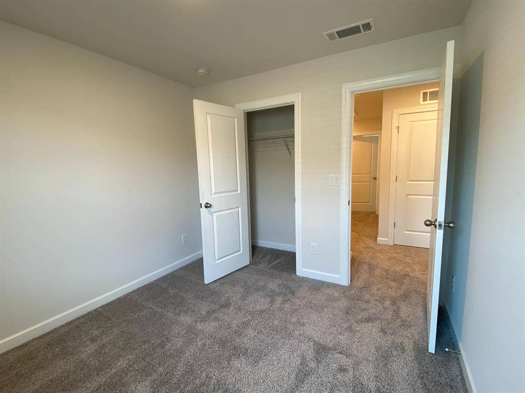 4 BR in Charlotte