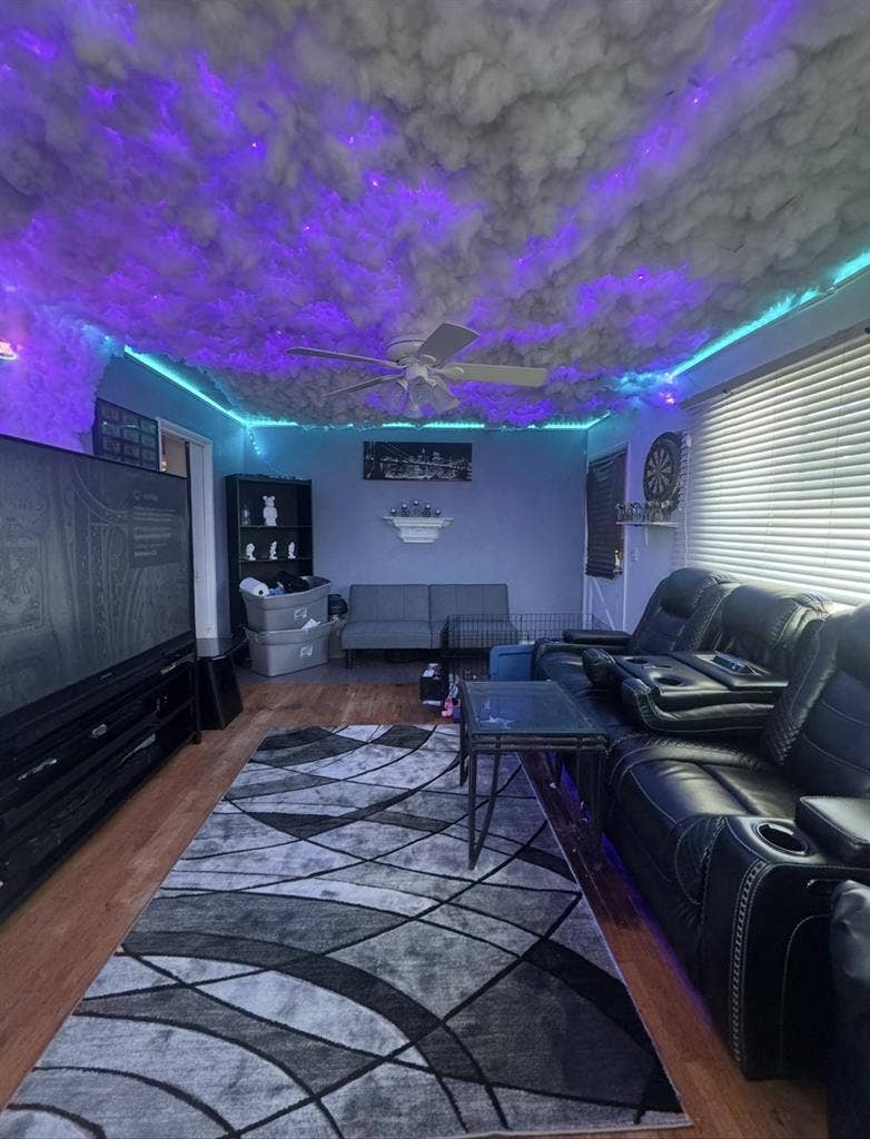 Furnished bedroom near Disney