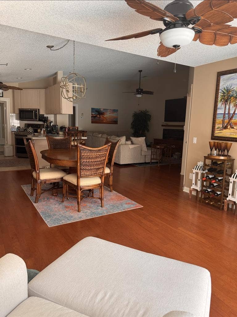 Private furnished en suite