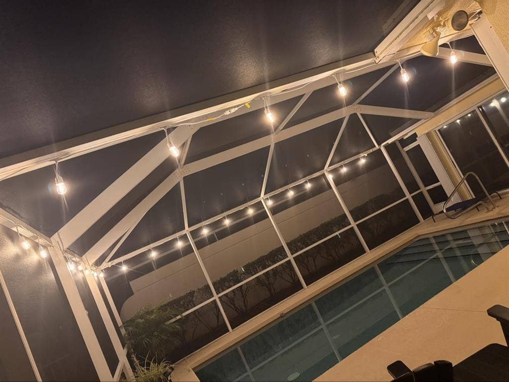 Private furnished en suite