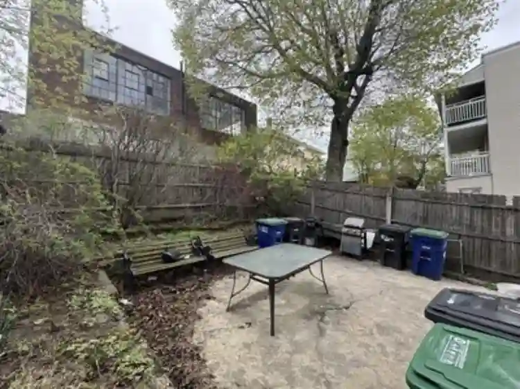 Seeking roommates, 4 bd 2 bath