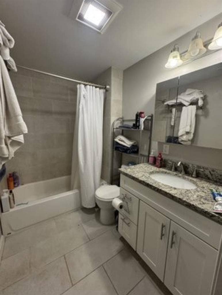 Seeking roommates, 4 bd 2 bath
