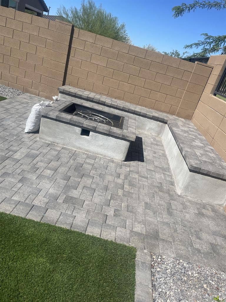 1 bedroom with private bathroom