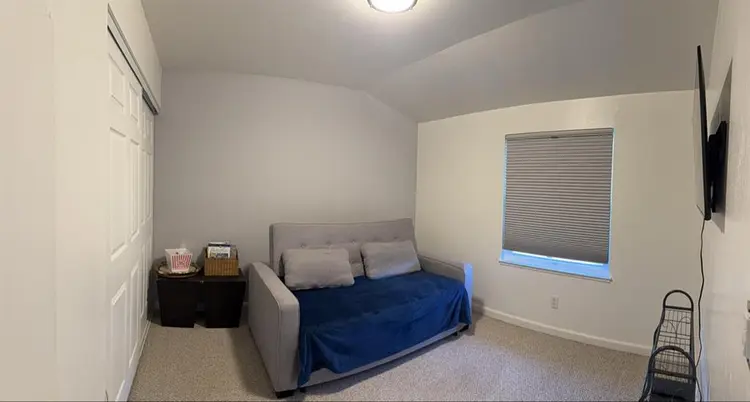two rooms for rent