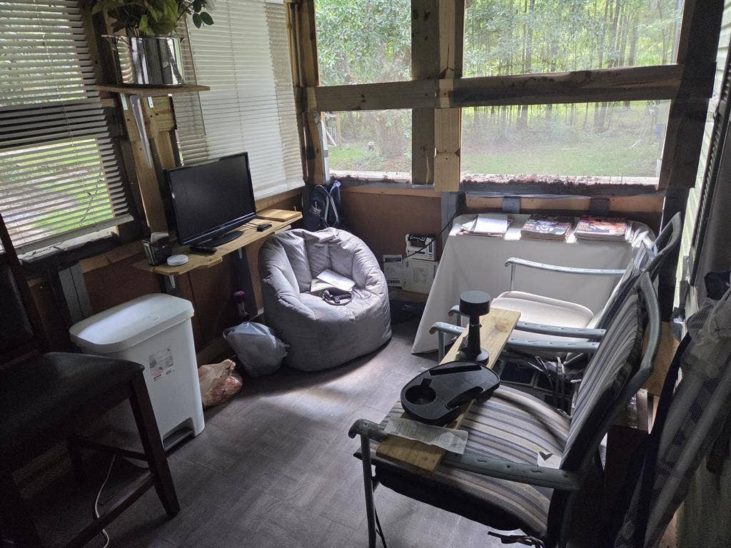 Room with private bath for rent