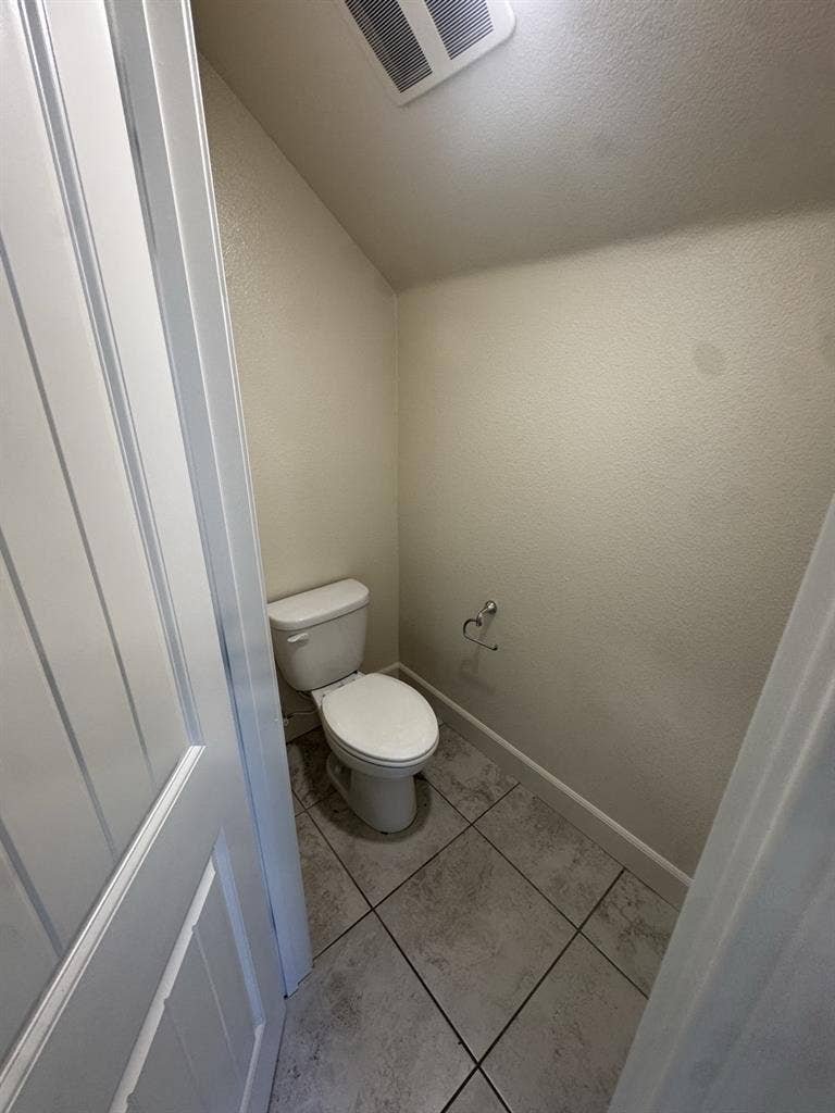 Master Bed/Bath Roseville Blue Oaks