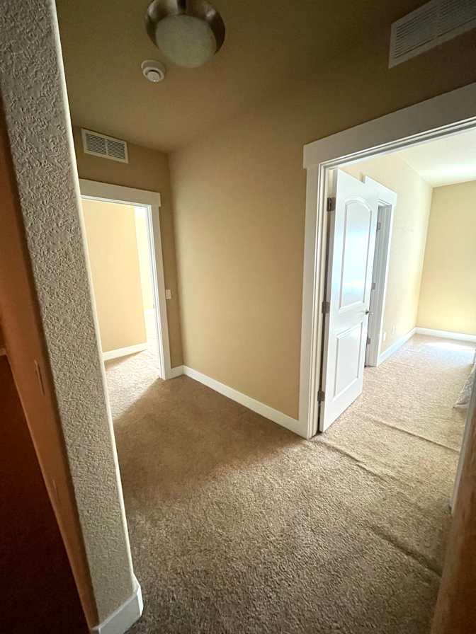 2 room bathroom private living room