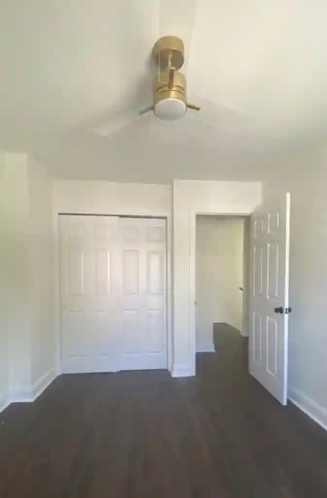 Rowhouse Rooms near Temple Campus