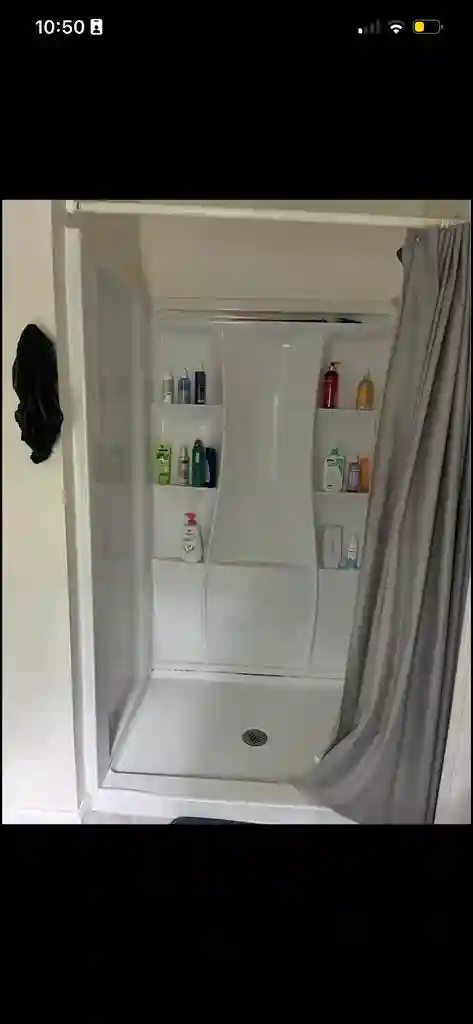 Female roommate needed (24/30 y/o)