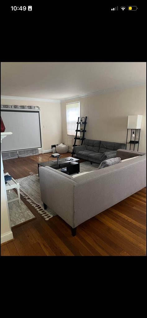 Female roommate needed (24/30 y/o)