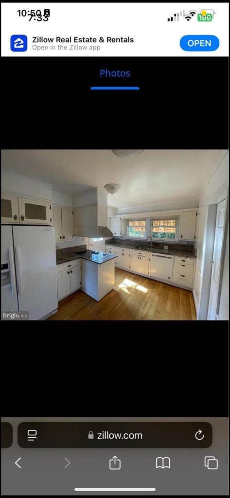 Female roommate needed (24/30 y/o)