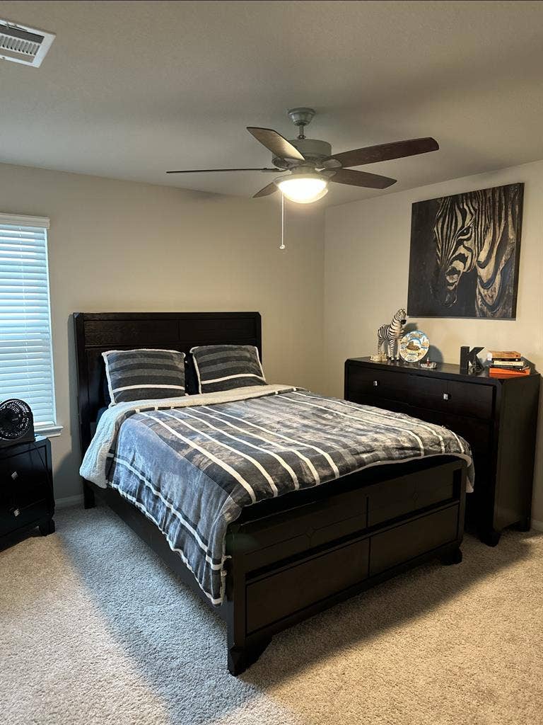 2 Bedrooms for Rent