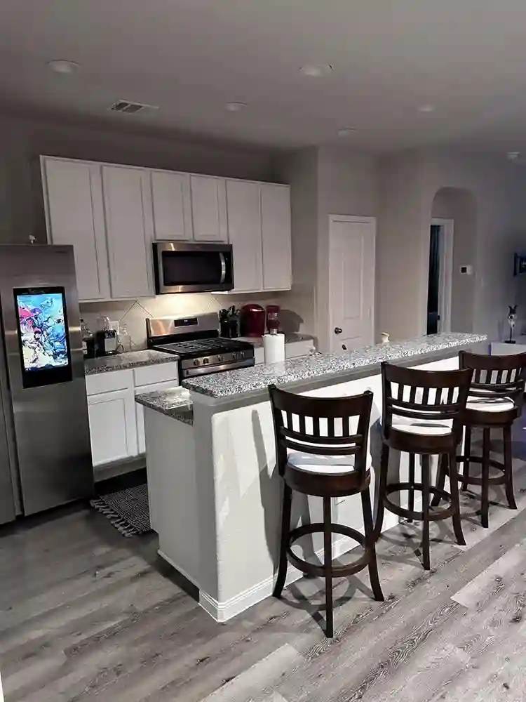 2 Bedrooms for Rent