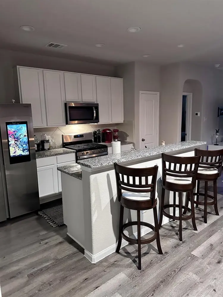 2 Bedrooms for Rent