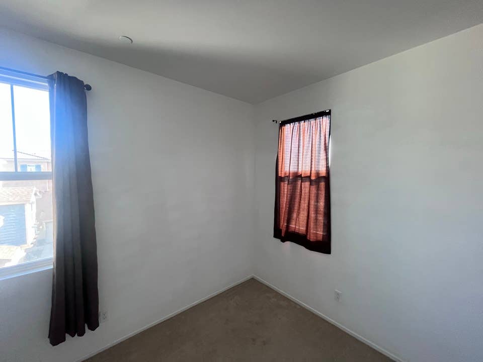 Room for rent $799