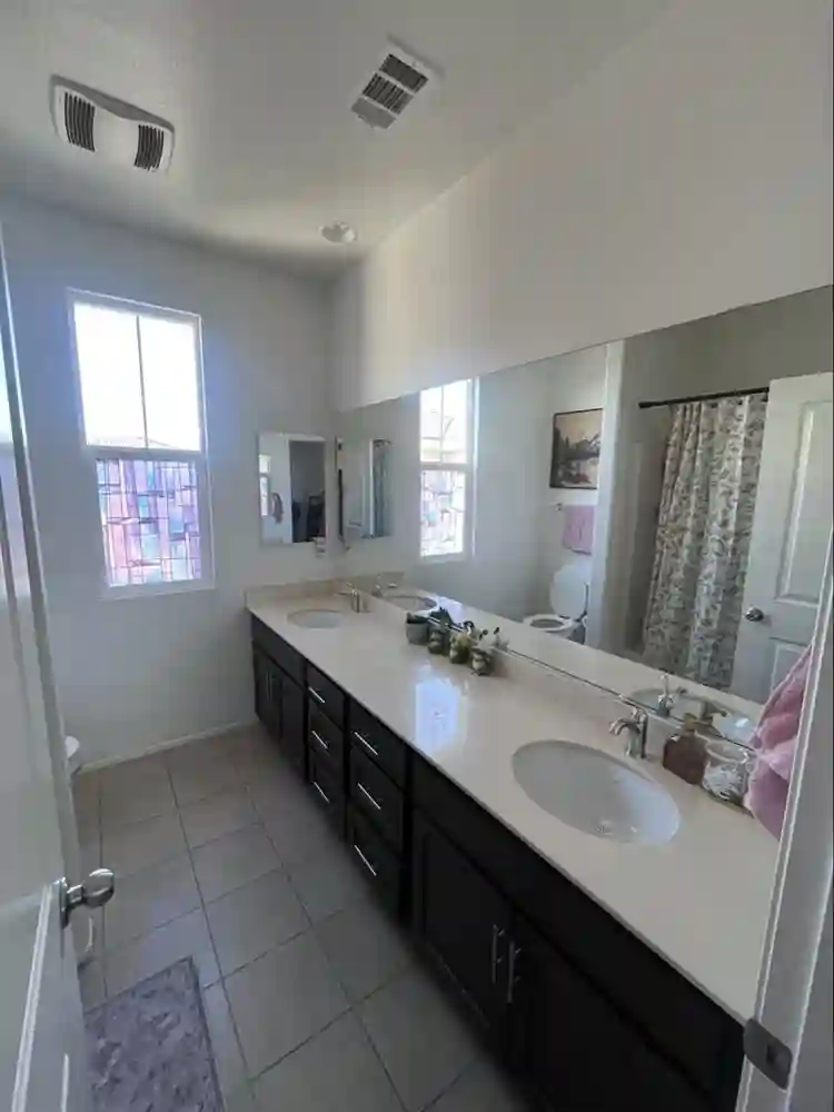 Room for rent $799