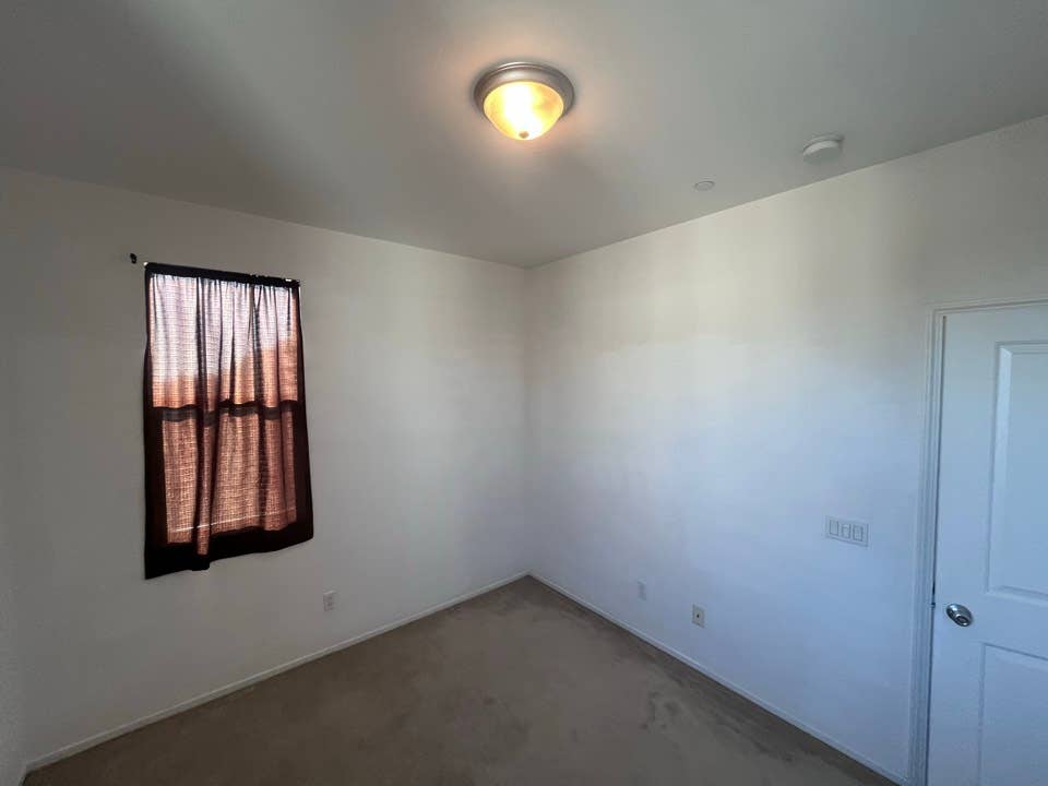 Room for rent $799
