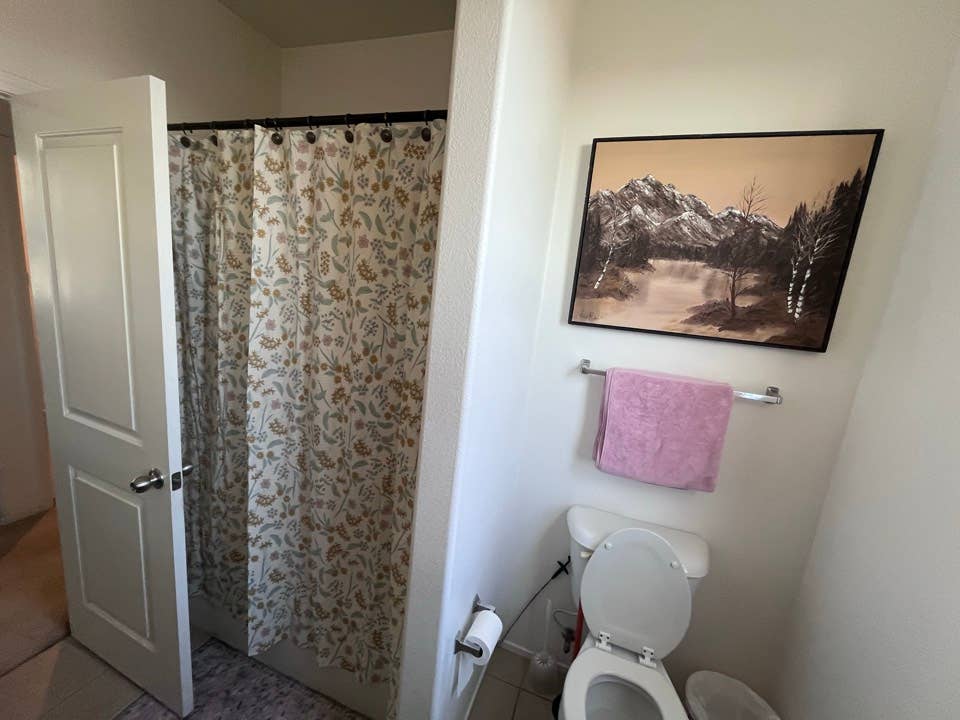 Room for rent $799
