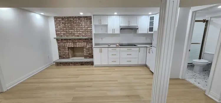 Spacious Newly Renovated 3-Bedroom