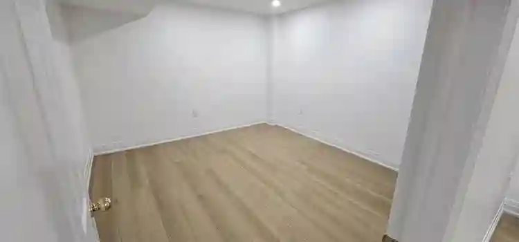 Spacious Newly Renovated 3-Bedroom