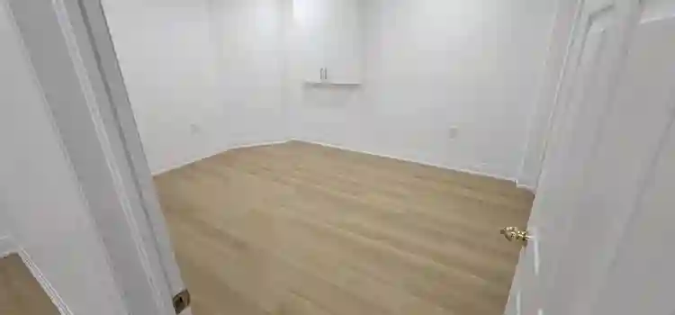 Spacious Newly Renovated 3-Bedroom