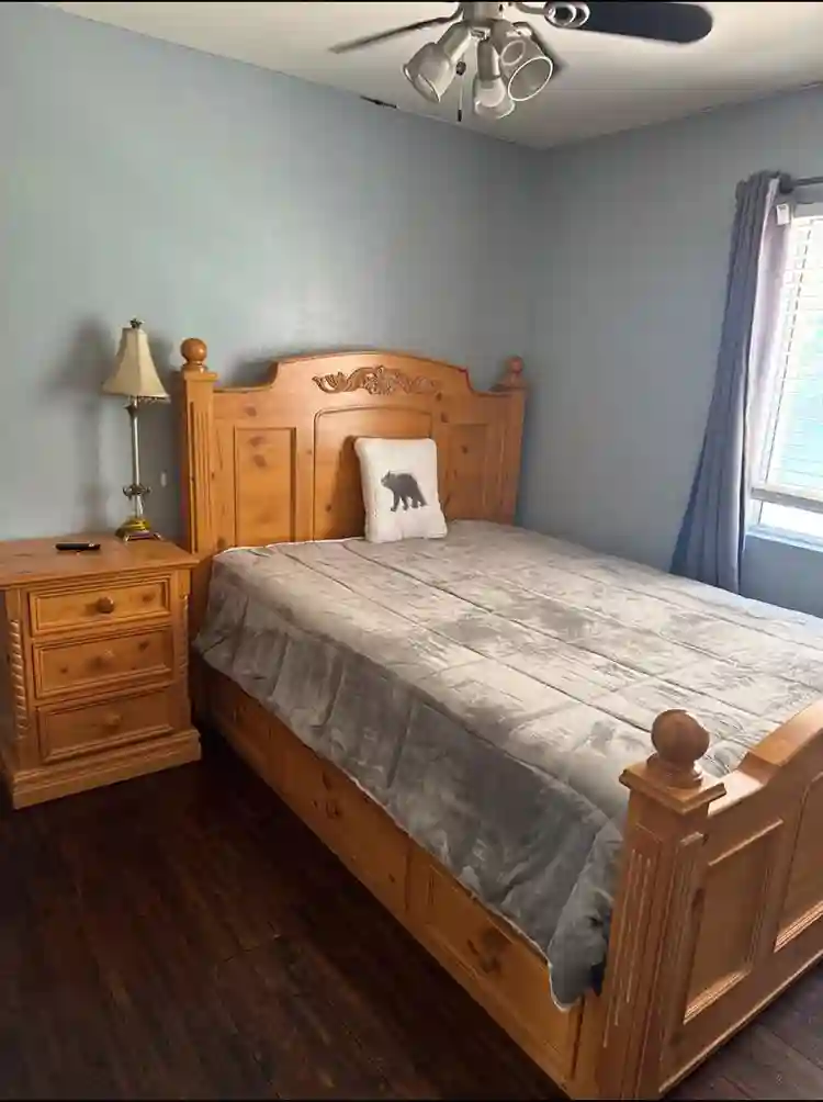 Furnished room. Available