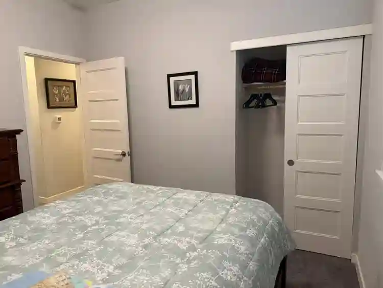 Furnished Room Includes Utilities