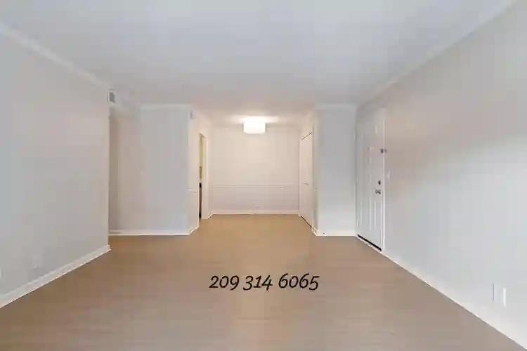 the charming Blythewood