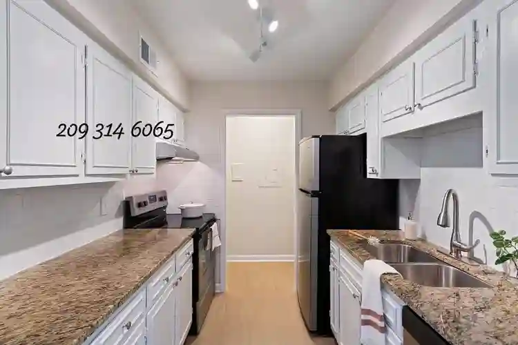 Set in the heart of Manhattan's