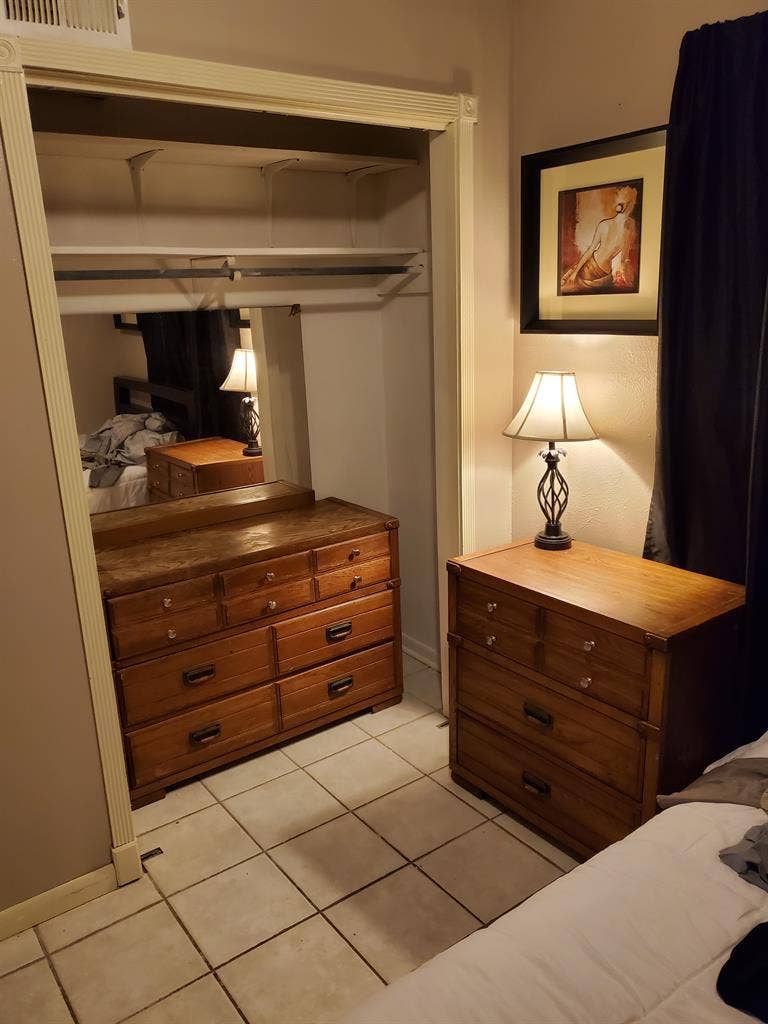 Cozy Private room in Peaceful Home.