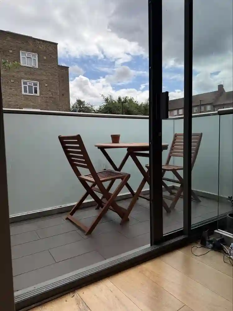 Room Available - Finsbury Park