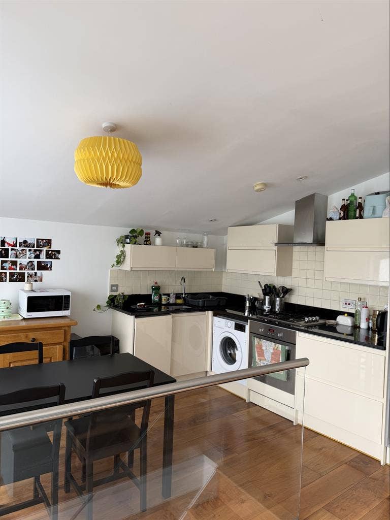 Room Available - Finsbury Park