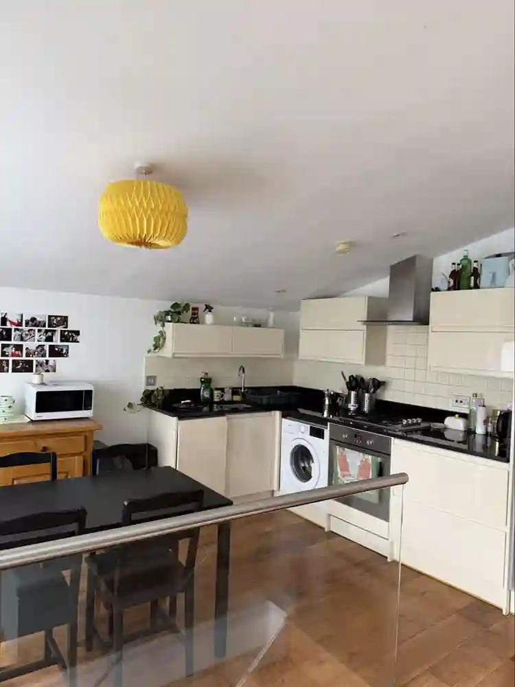 Room Available - Finsbury Park