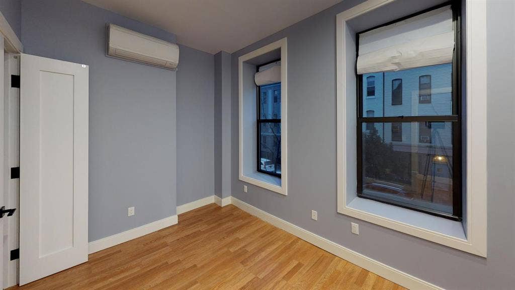 1 BR in Brooklyn