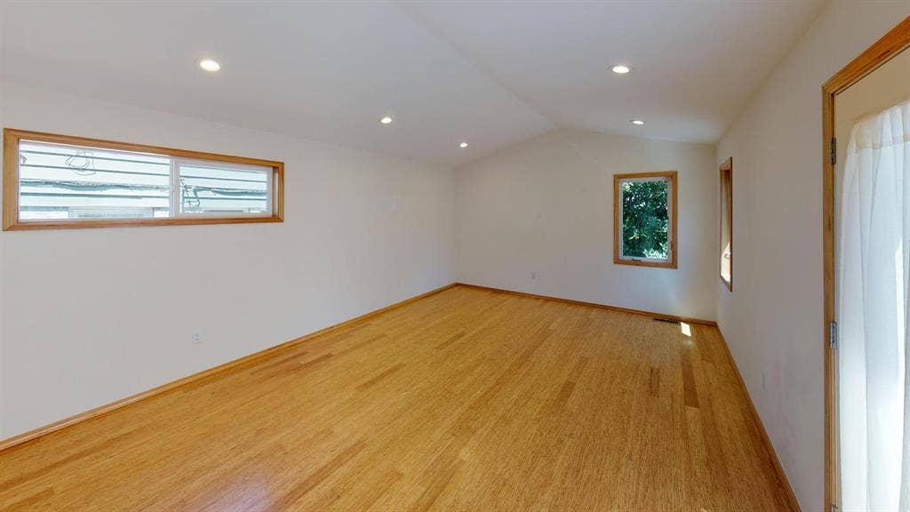 1 BR in Portland