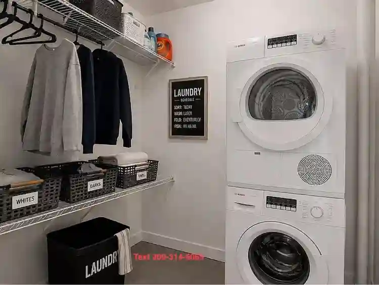 Beautiful 1bedr00m - Move-in ready