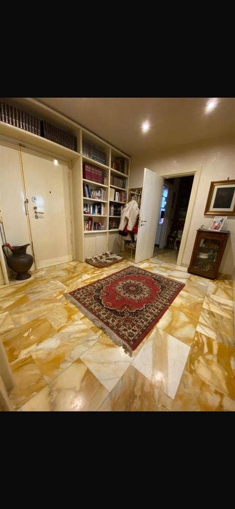 Spacious and Bright room