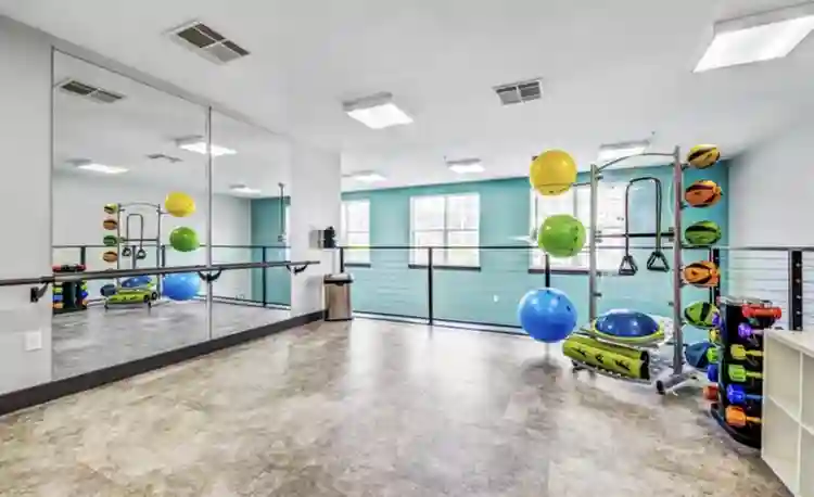 Lease Takeover Quantum On West Call