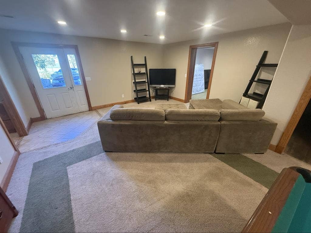 basement for rent