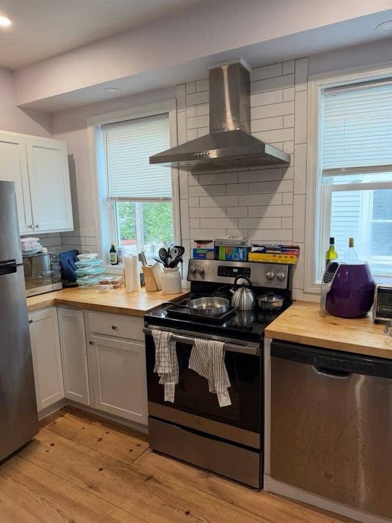 Need roommate for 2nd bedroom
