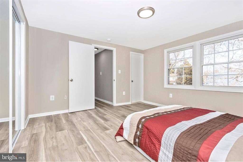 Room available in Spacious home