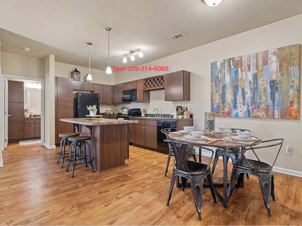 Beautiful 1bed room - Move-in ready