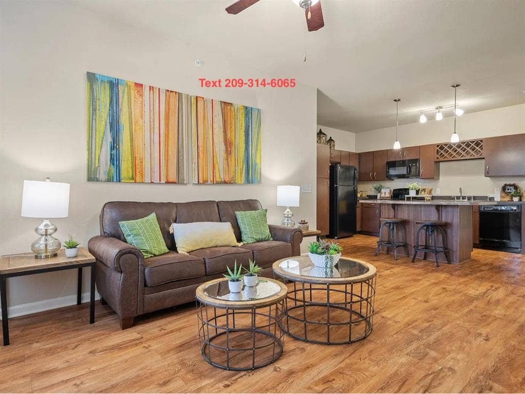 Beautiful 1bed room - Move-in ready