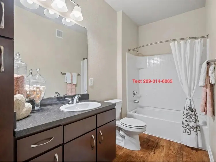 Beautiful 1bed room - Move-in ready