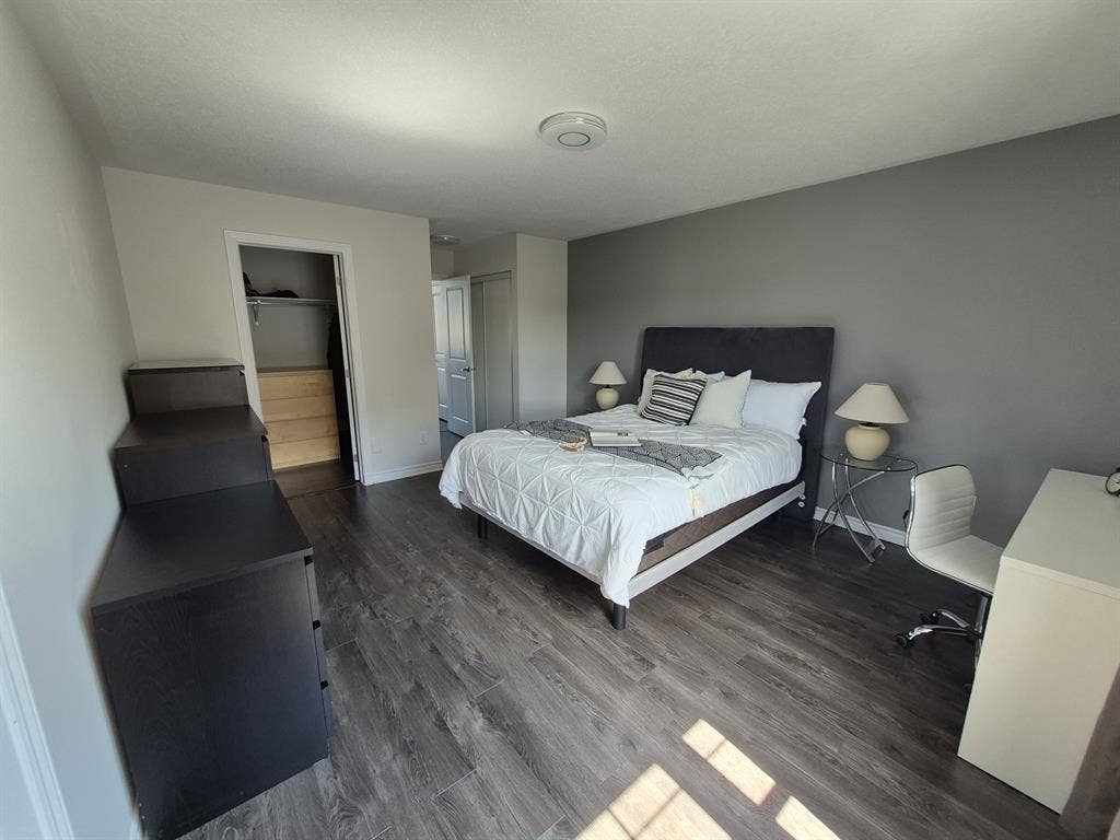 Room for rent in a single house